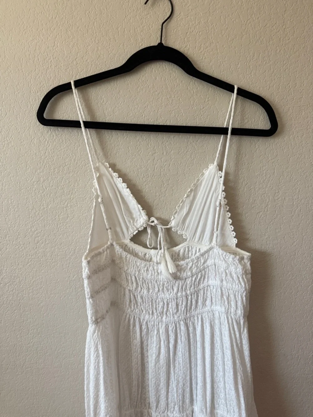 Tularosa White Tiered Maxi Dress with Spaghetti Straps - Picture 4 of 6